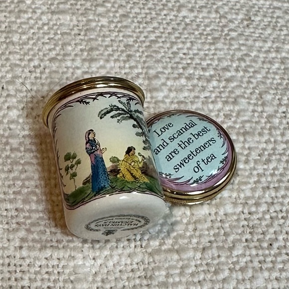 Halcyon Days Enamel Box, screw-on top, pastoral scene - Picture 3 of 9